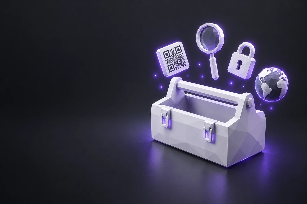 Ящик с инструментами вебмастера: QR-код, лупа, замок и глобус